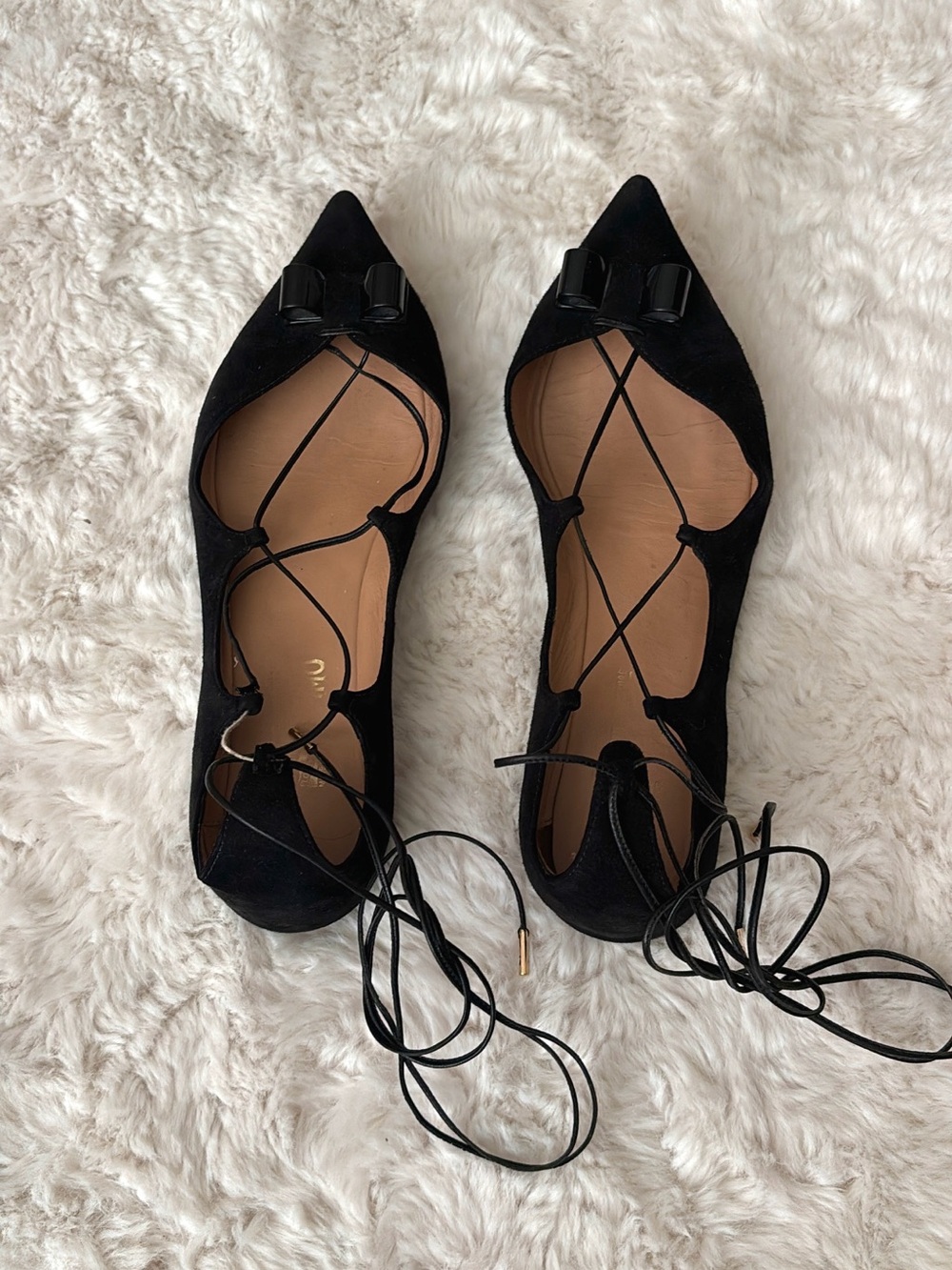 Vintage Salvatore Ferragamo Black Lace-Up Pointed Toe ballet Flats with Bow